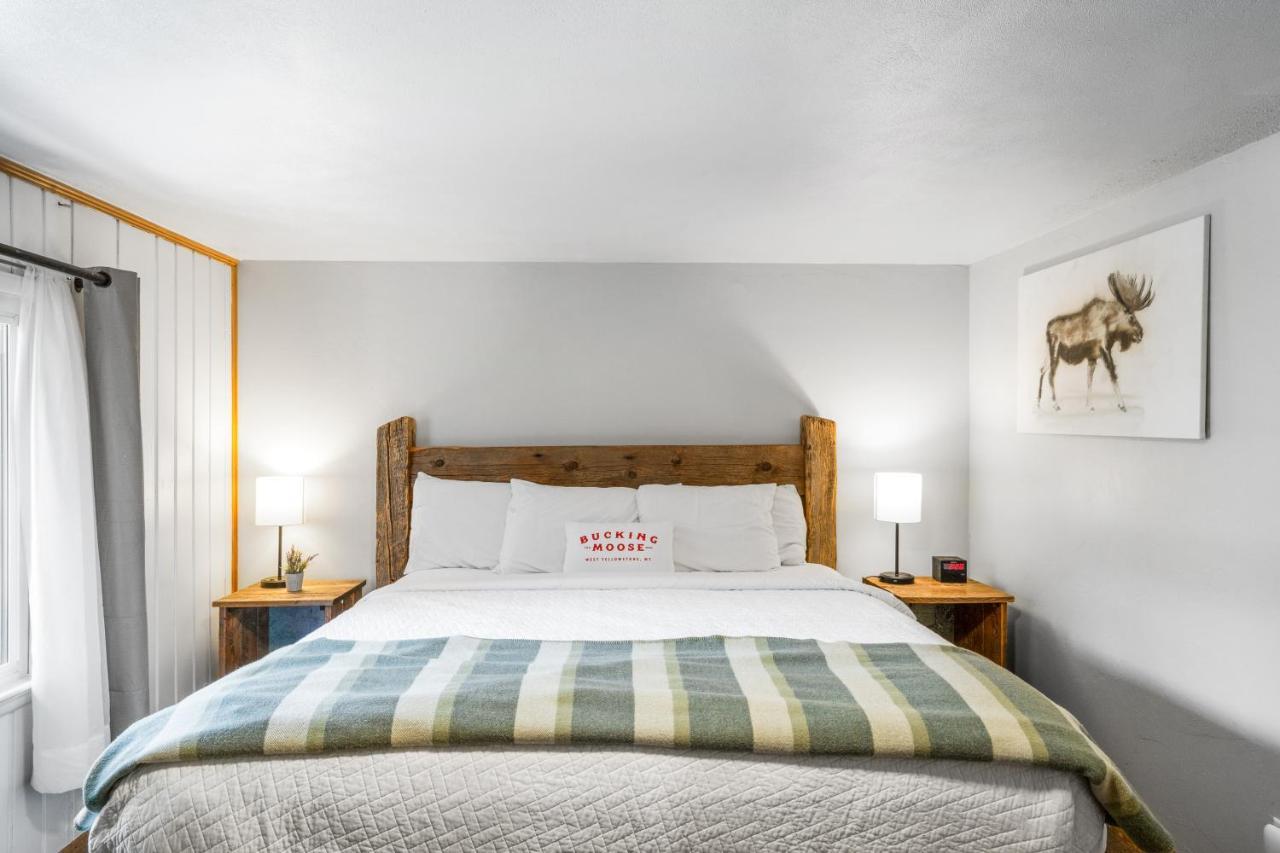 The Bucking Moose Hotel West Yellowstone Exterior foto